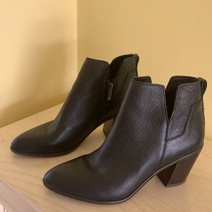 Franco Sarto Oreste black leather bootie, size 8.5